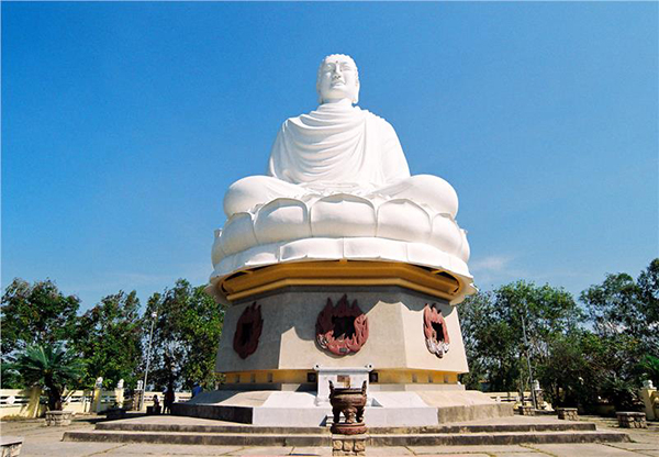 vietnam beach tour